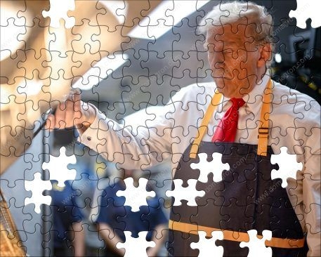 Trump Working At McDonald's Puzzle Ver 3 T-821-3